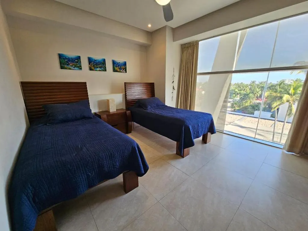 Oceanview Luxury Condo At Peninsula Масатлан