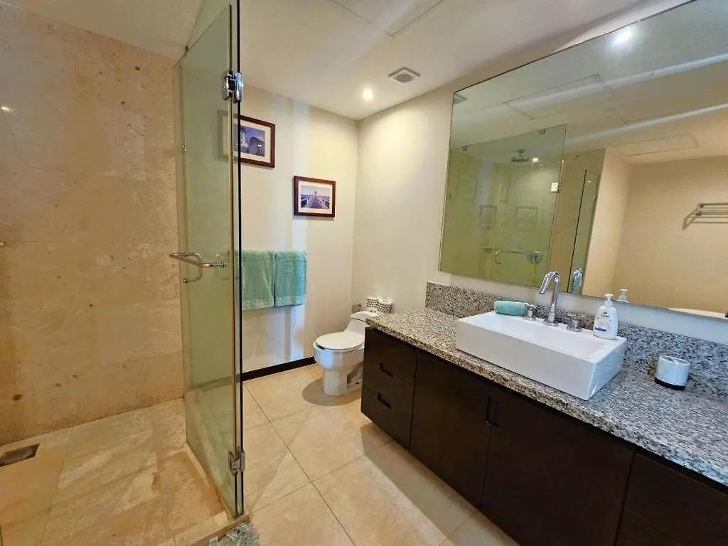 Апартаменты Oceanview Luxury Condo At Peninsula Масатлан Мексика